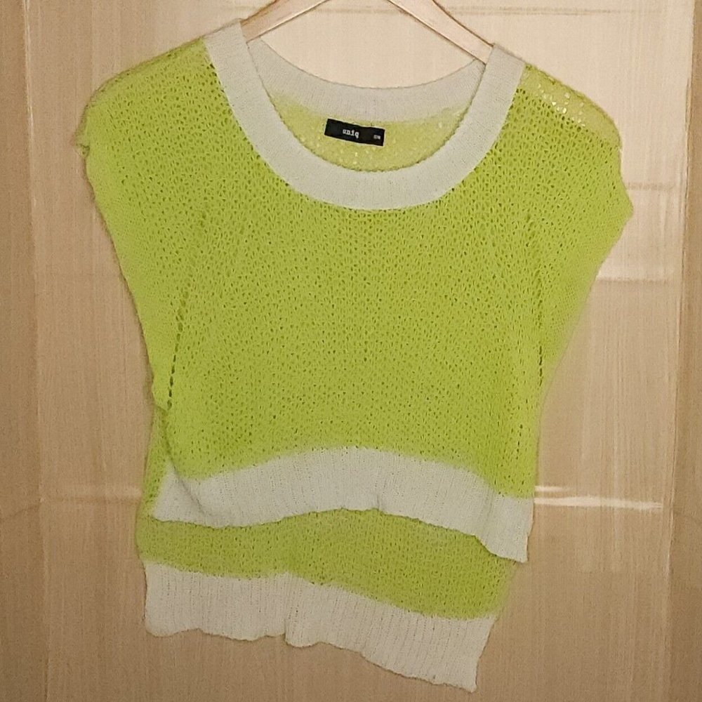 Uniq Lime Green White Open Knit Cropped Sweater Small